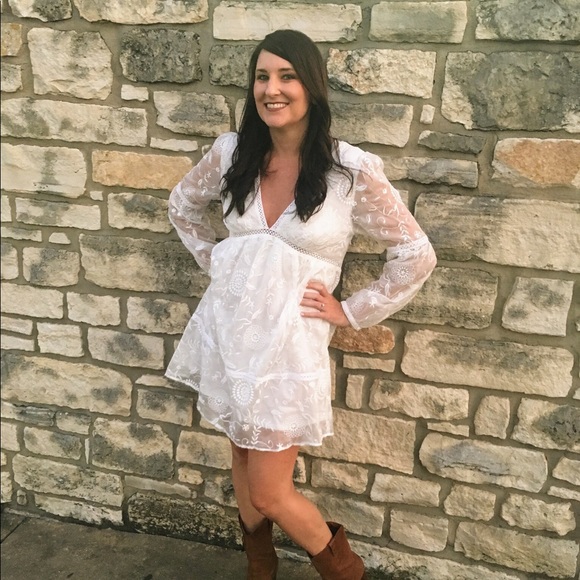 Meet Me @StalisCloset my Friends call me Kristal<3 - Picture 2 of 8